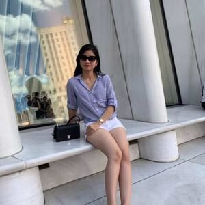 Meet your Posher, Oanh